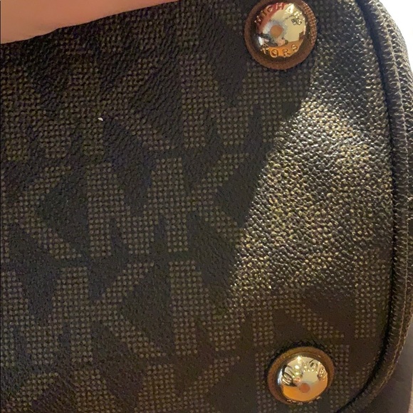 Authentic Michael Kors purse - Picture 12 of 14